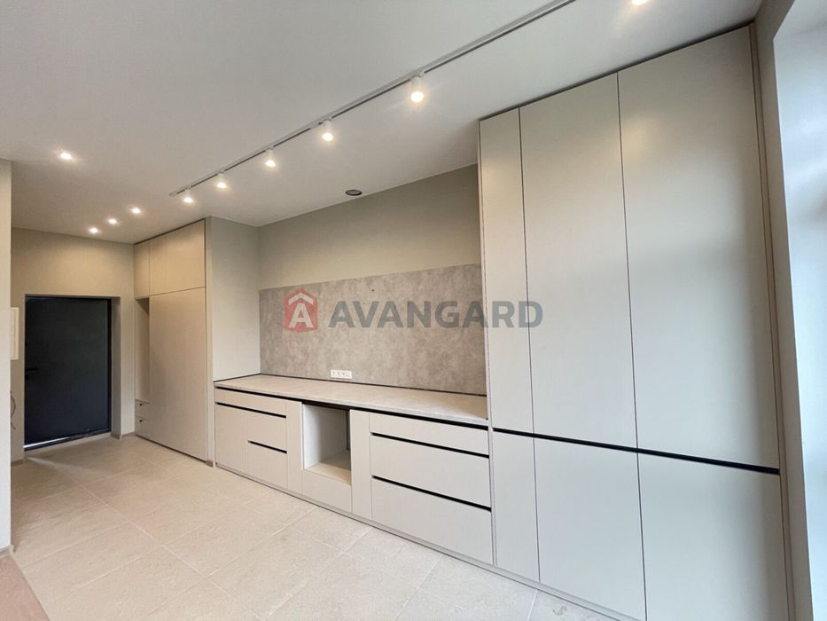 Таунхаус з ремонтом, с.Нові Петрівці, Київська обл.