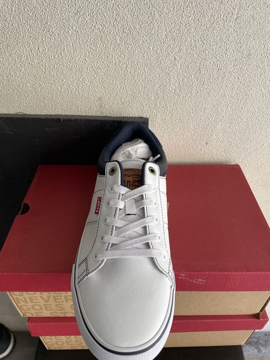 Levis abbott hot sale