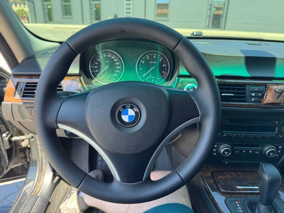 BMW 325I 2008 VIN WBAVH31090A261875 фото оголошення 12 з 16