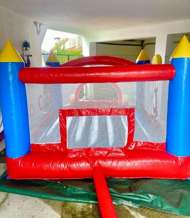 Aluguer Insufláveis