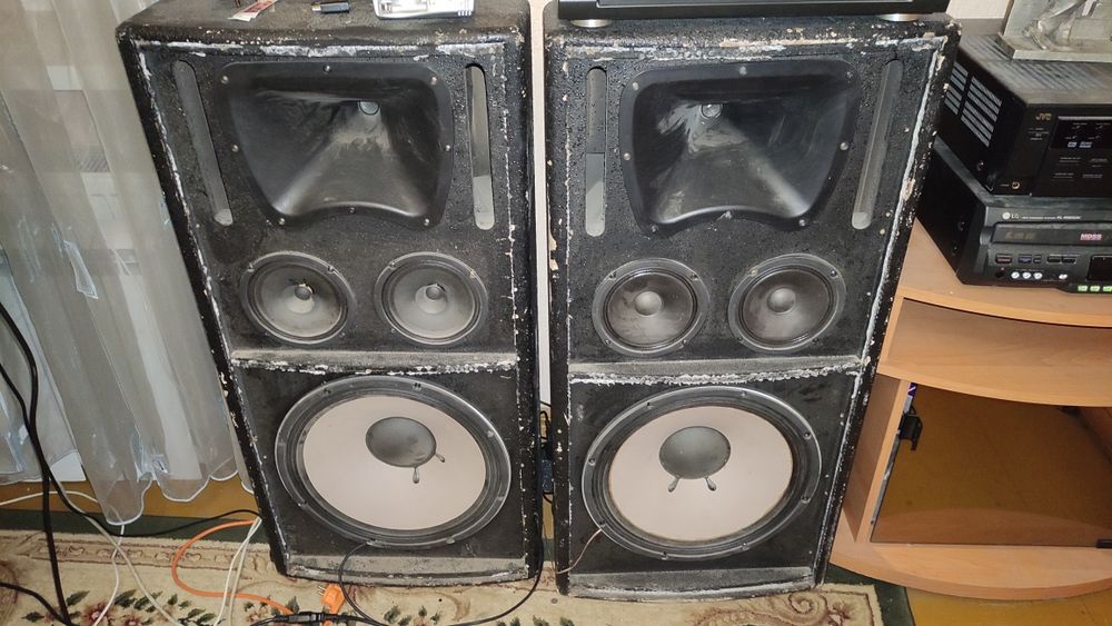 колонки "Омак" нч, 2шт, 600 Вт, 8 ом,.