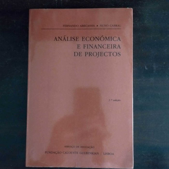 Livros Universitários/Técnicos – Gestão, Fiscalidade, Finanças, Economia