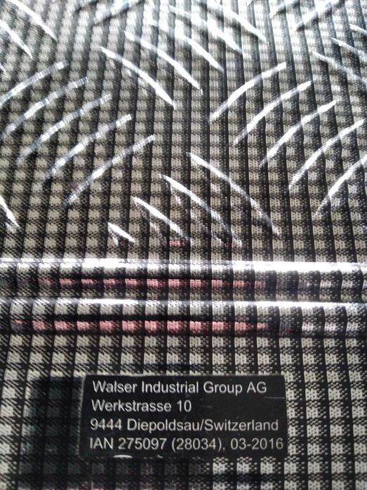 Tapetes auto Walser look metal - como novos
