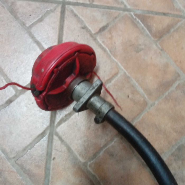 Roçadoura Gardena, 420wats e roçadoura shindaiwa, made in Japan,