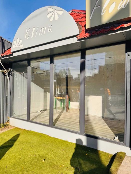 ОРенда капітальний кіоск 18 кв.м. , ремонт, Ужвій 1, без%