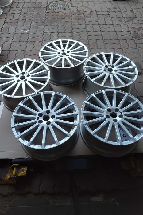Felga Focus RS II 19" oryginał , nie malowane, drobne uszk W-wa