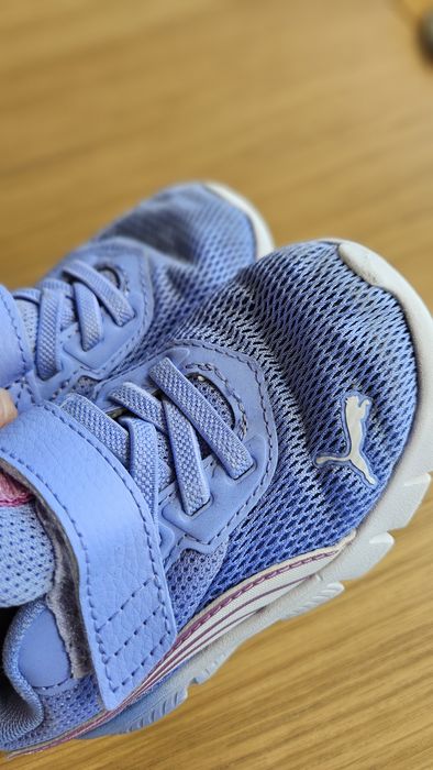 Buty sportowe adidasy Puma dziecięce 23