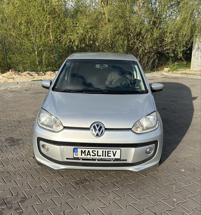 Volkswagen Up 2014 VIN WVWZZZAAZFD028153 фото оголошення 2 з 24