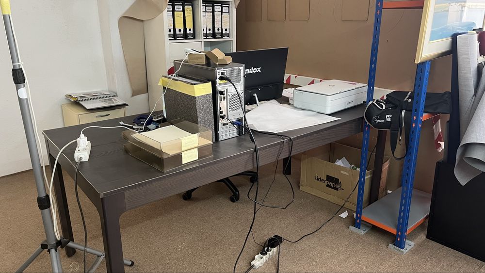 Vende-se Mesa de escritorio