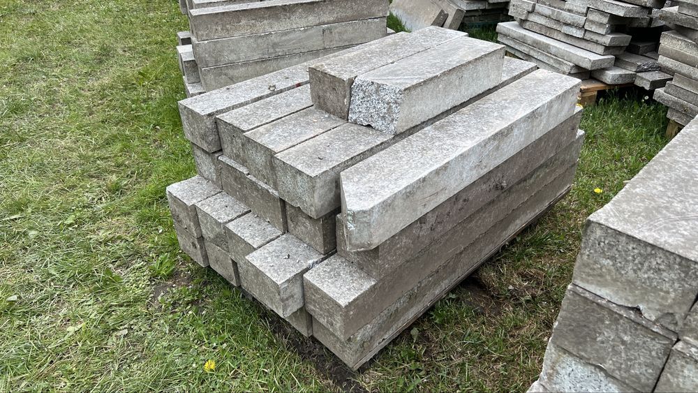 Obrzeże granitowe 12x15