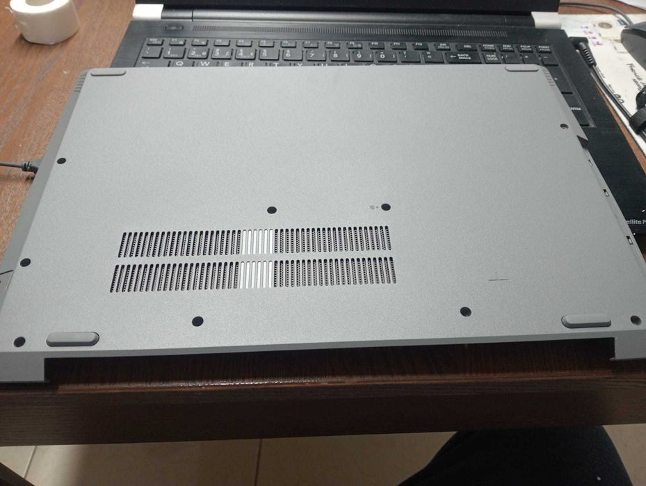 Tampa Inferior Notebook (Base D) - Peça  FG540 / FA1B20004X0
