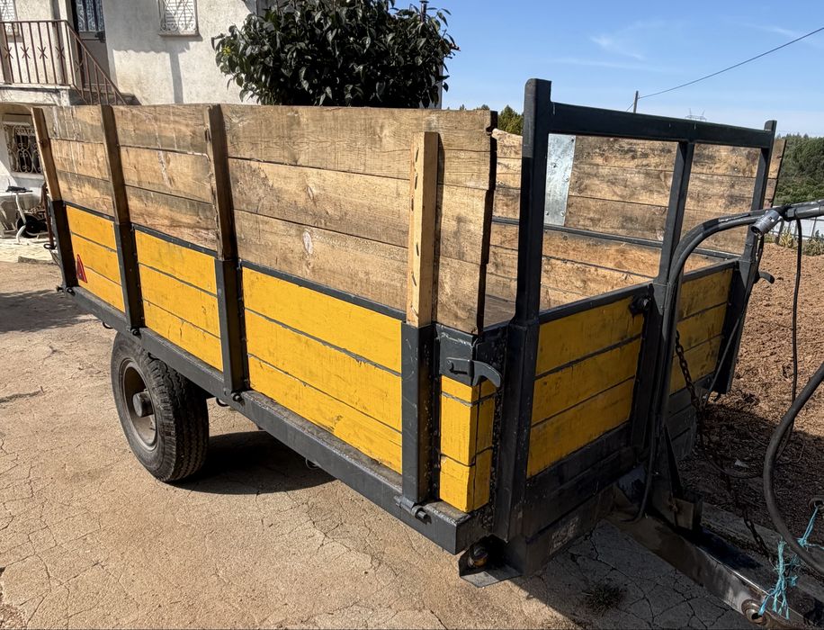 Reboque basculante 3500 kg