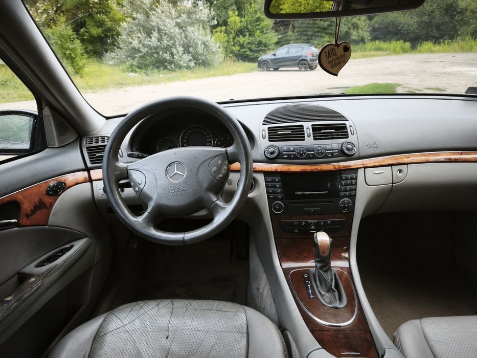 Mercedes E klasa 2.7 diesel Automat 2004R sprawny do poprawek