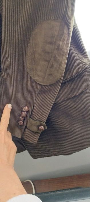 Massimo Dutti. Casaco de veludo verde