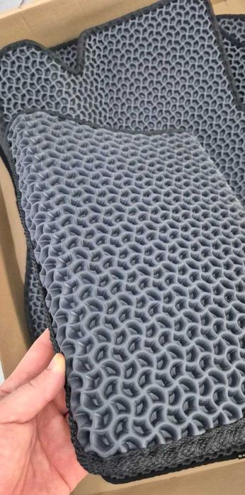 РОЗПРОДАЖ EVA ЕВА Коврики в Авто Багажник Килимки + 2 ЛОГО і Підпятник