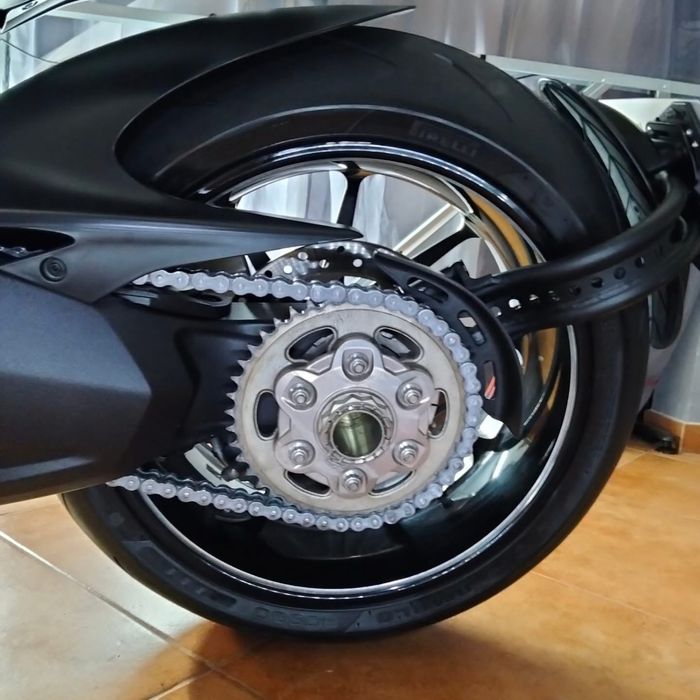 Ducati Diavel Carbon