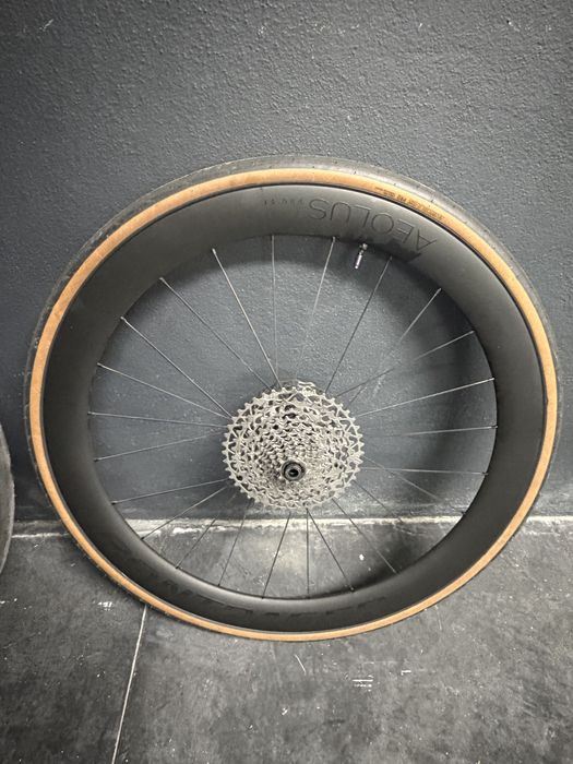 Rodas Estrada Bontrager Pro 51 TLR Disc
