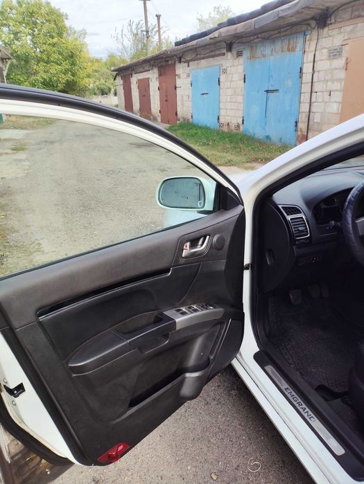 Geely Emgrand EC7