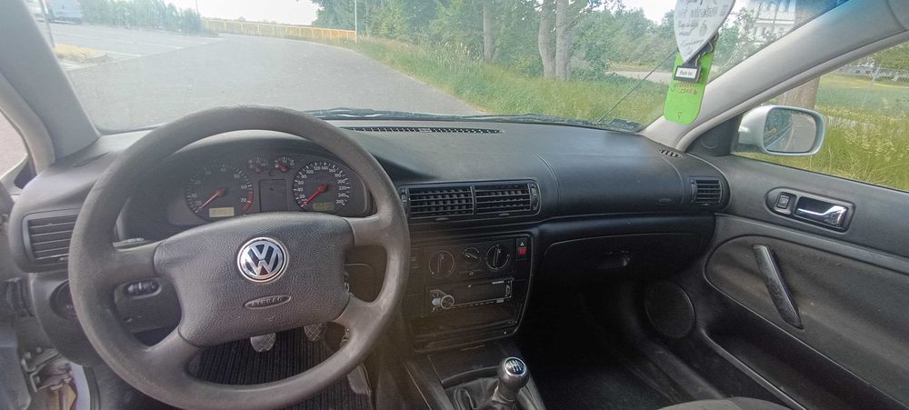 Volkswagen Passat b5 1.6Ben 1997