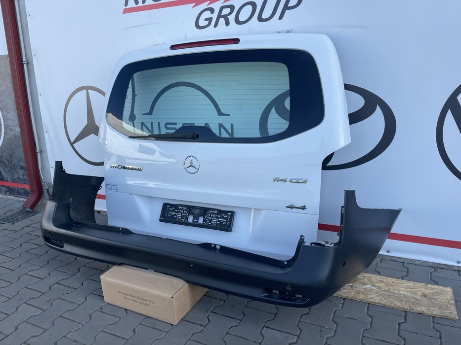 Дверь ляда кришка багажника бампер віто Vito w447 V-Class EQV Metris