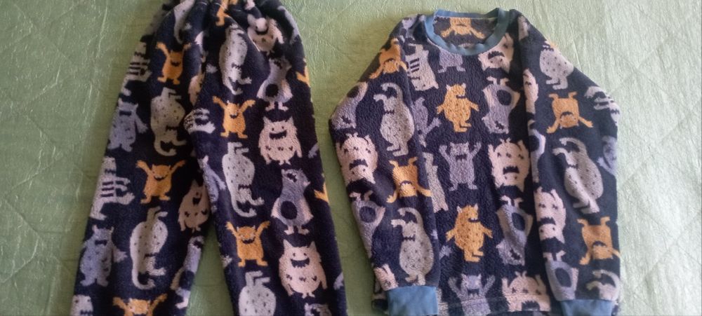 Дитячий теплий костюм, піжама з мікрофлісу