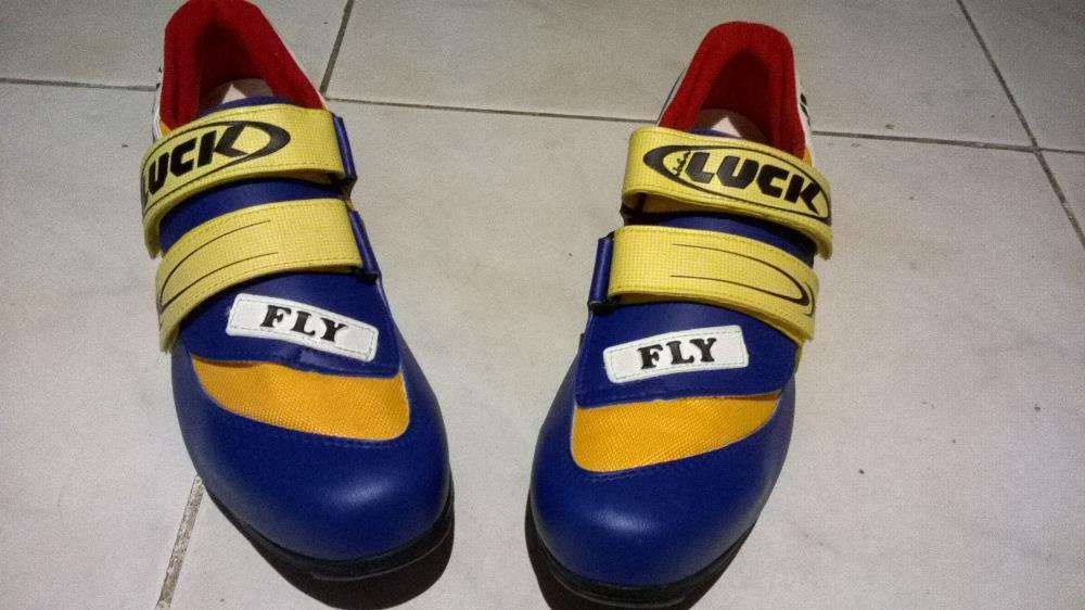sapatos fly john luck 45