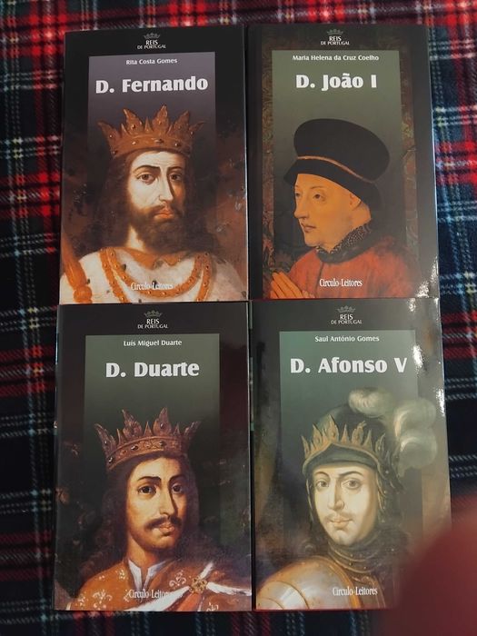 34 Livros de História: REIS DE PORTUGAL - Editora Círculo de Leitores