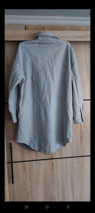 Jasnoszara kurtka koszulowa