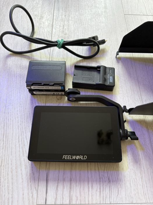 Monitor podgladowy feelworld f6 plus do kamery/aparatu