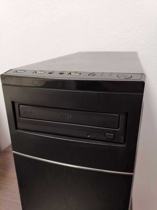 Computador PC Secretária Desktop intel (POUCO USADO / COMO NOVO)
