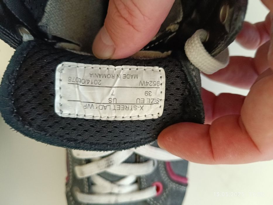 Продам мотоботи 39 розмір