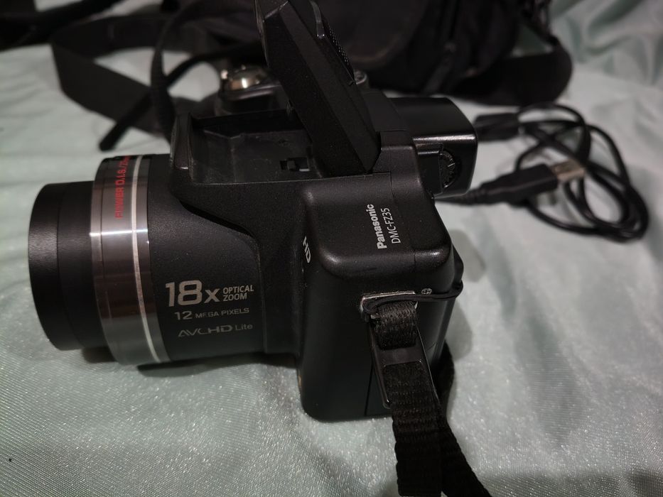 Panasonic LUMIX DMC-FZ35