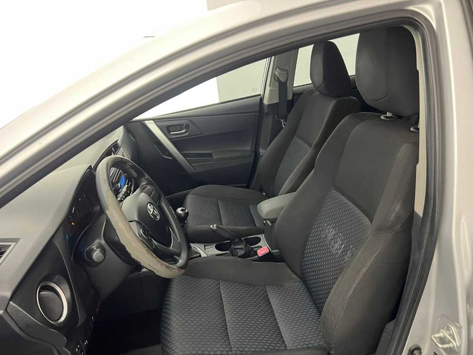 TOYOTA AURIS TOURING SPORTS 1.4D-4D ACTIVE