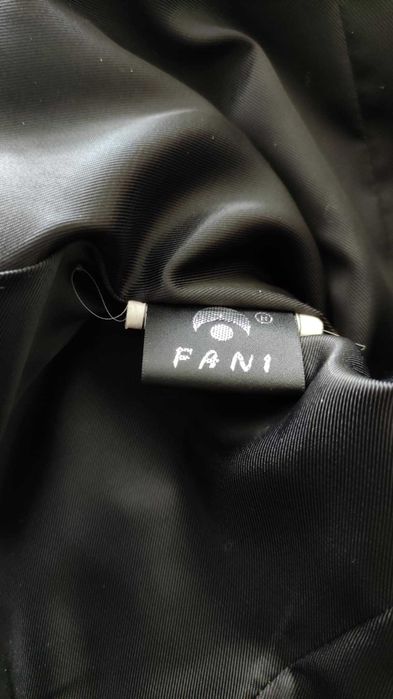 Куртка жіноча з натуральної шкіри .Турція