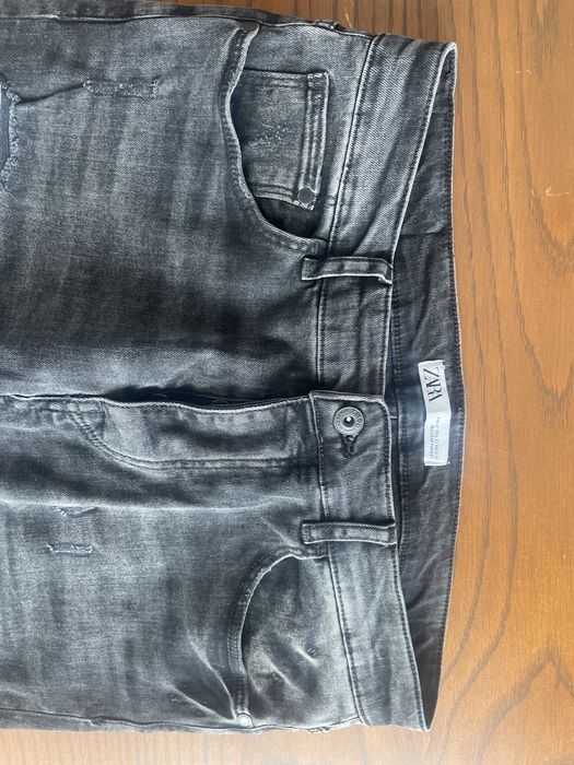 Zara spodnie z przetarciami męskie