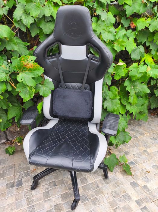 Cadeira de Gaming CORSAIR TC100 Relaxed Gaming