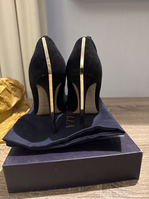 Le silla шпильки туфлі