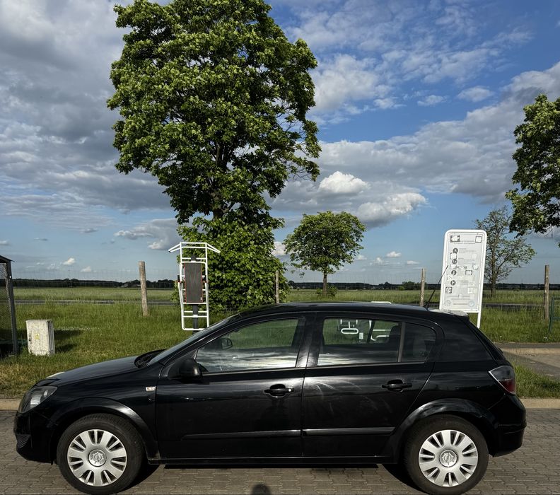 Opel Astra H 1,3 CDTI 2007 90km