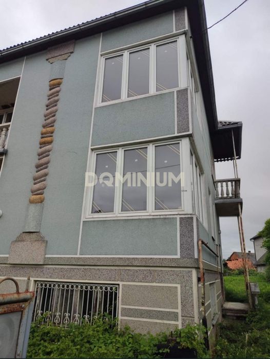 Продається 3-х поверховий будинок