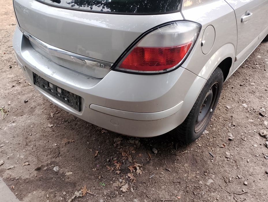 Klapa tył opel astra h z157