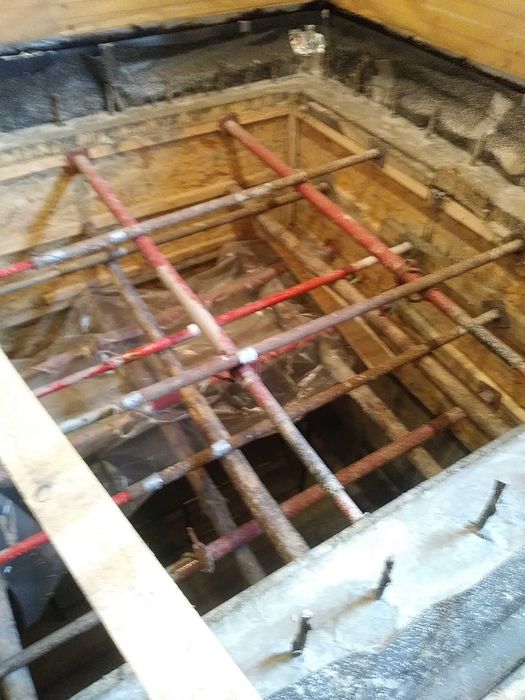 Stemple podpory budowlane