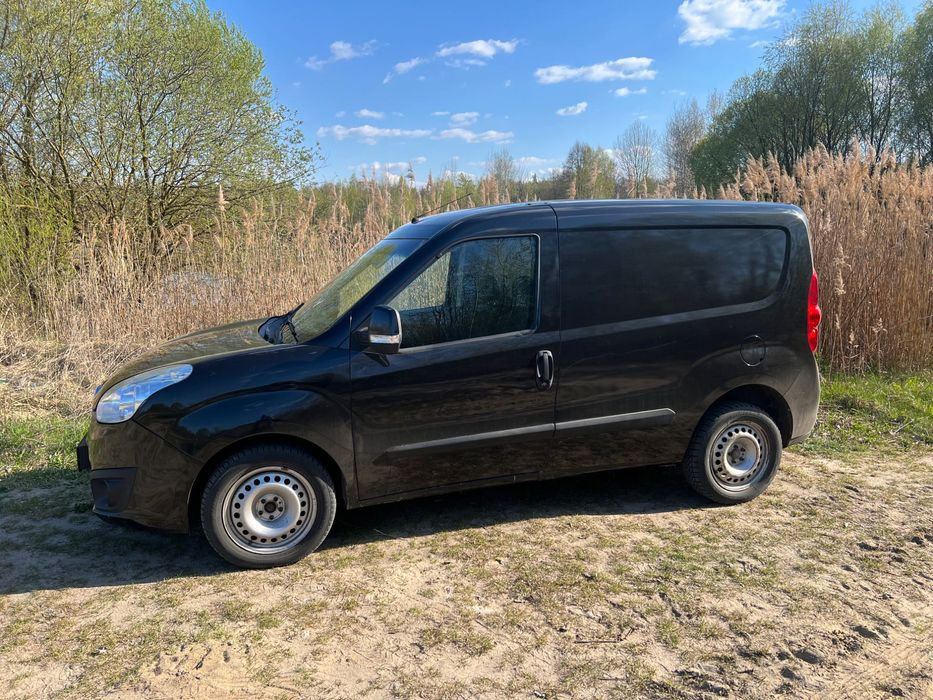 Opel kombo 2013 1.4 benzyna gaz klima