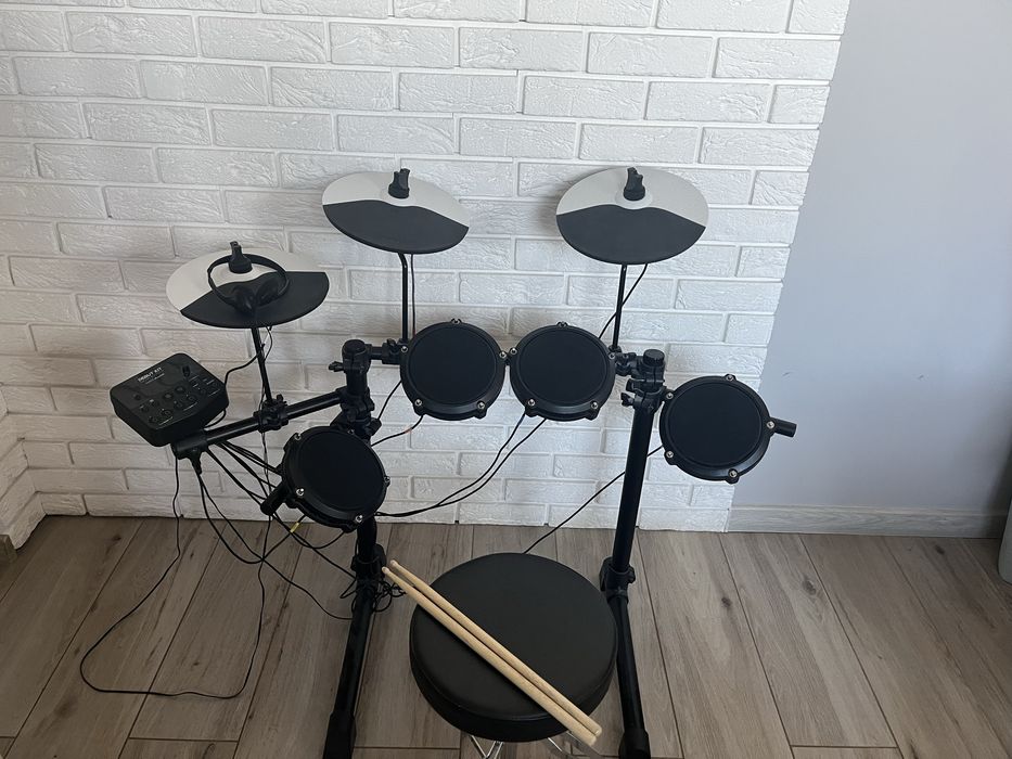 Perkusja elektryczna ALESIS DEBUT KIT