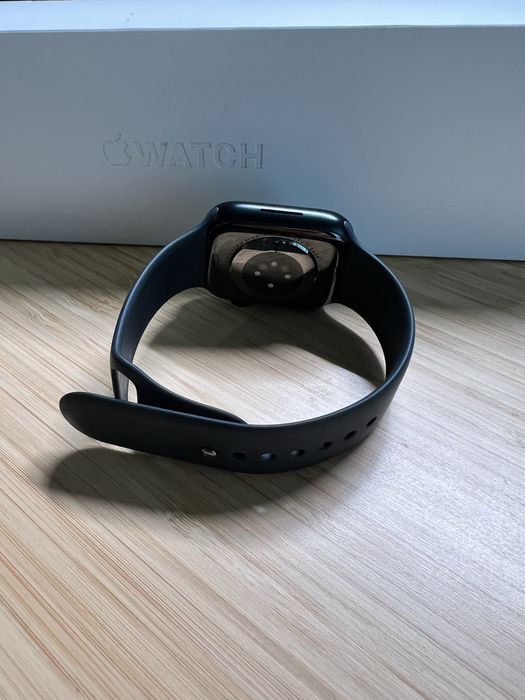 Apple Watch Series 8 45mm GPS + Cellular