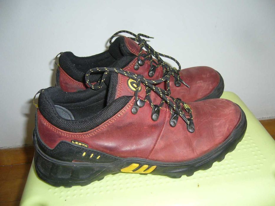 Półbuty trekkingi Lesta