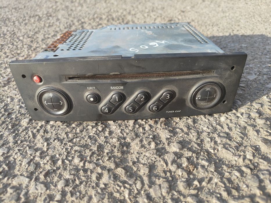 Radio CD Renault Megane Scenic II 8200.607.918C , 8200.256.141 + pin