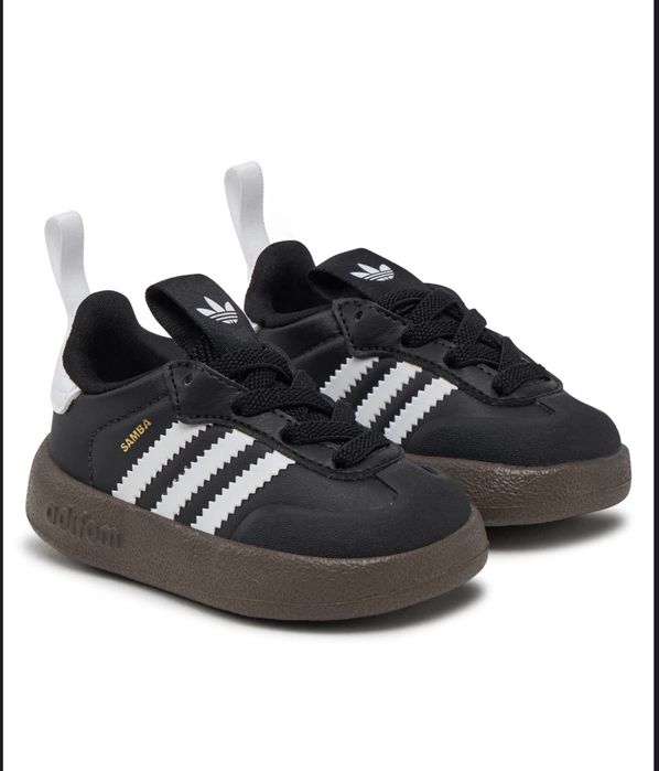 Дитячі кросівки Adidas