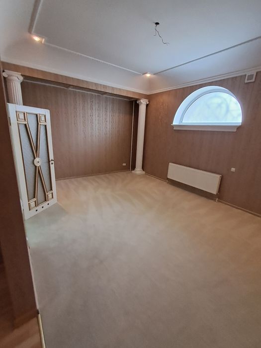 Продажа Помещение 200 м2 П.Поле