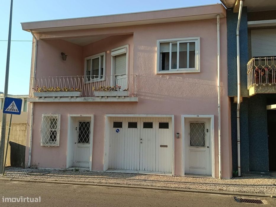 Brevemente para venda Moradia T3 com jardim e garagem em Ovar