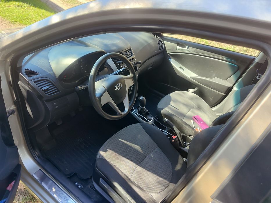 Хюндай Акцент  хороший